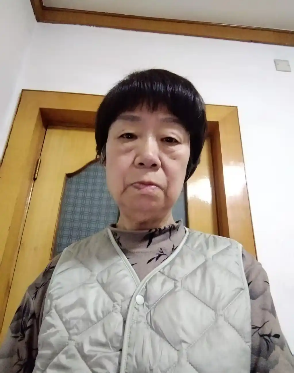 《无题》