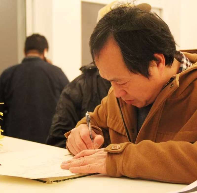 《深切悼念钱学森大师》