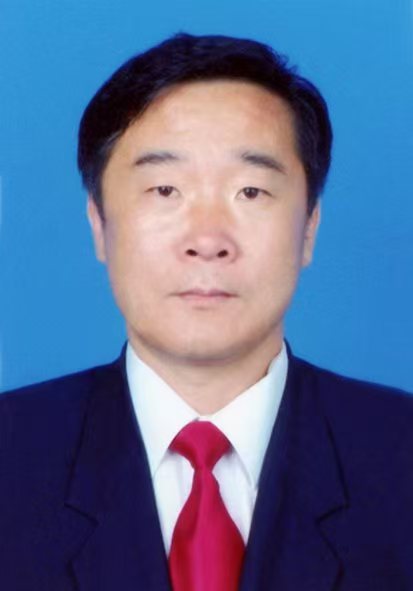 北京韶华墨韵书画院会员——牛中恒先生