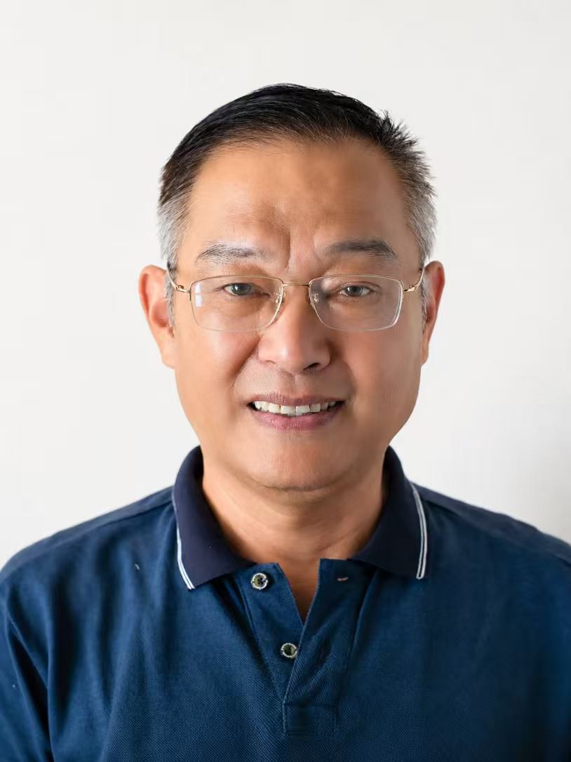 《戈壁里的“大地之子”》