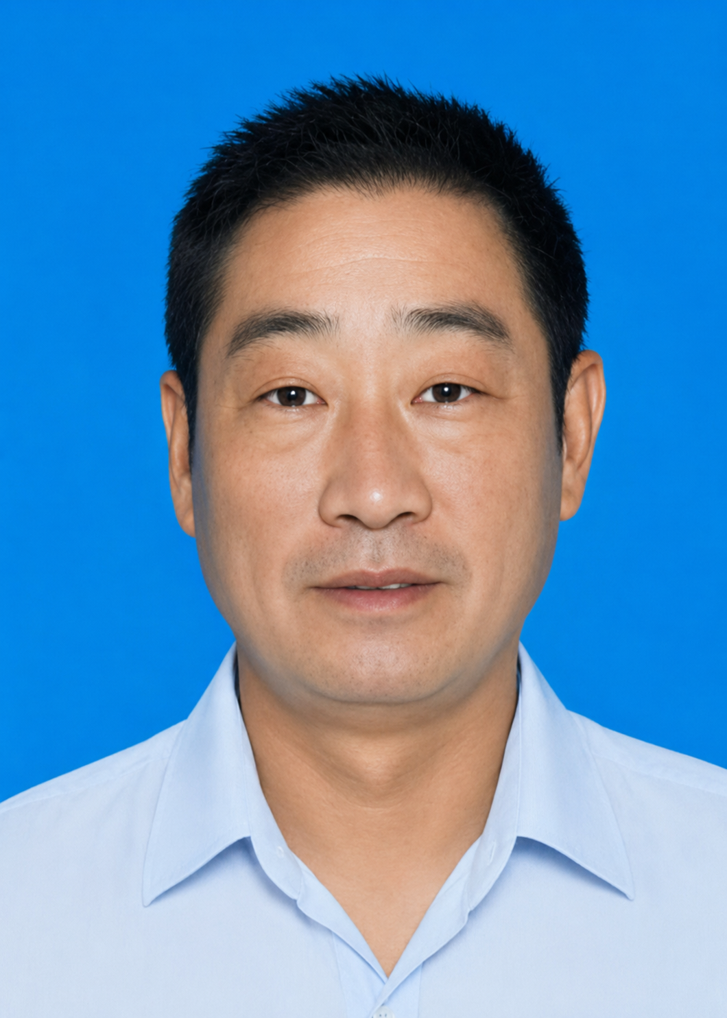 北京韶华墨韵书画院会员——丁振高先生