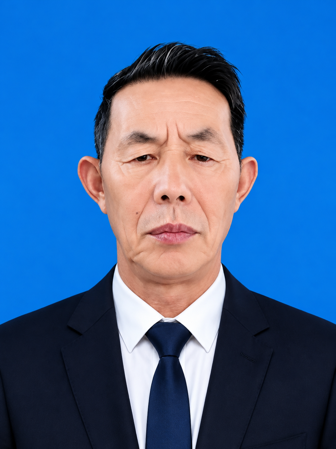 《虞美人》