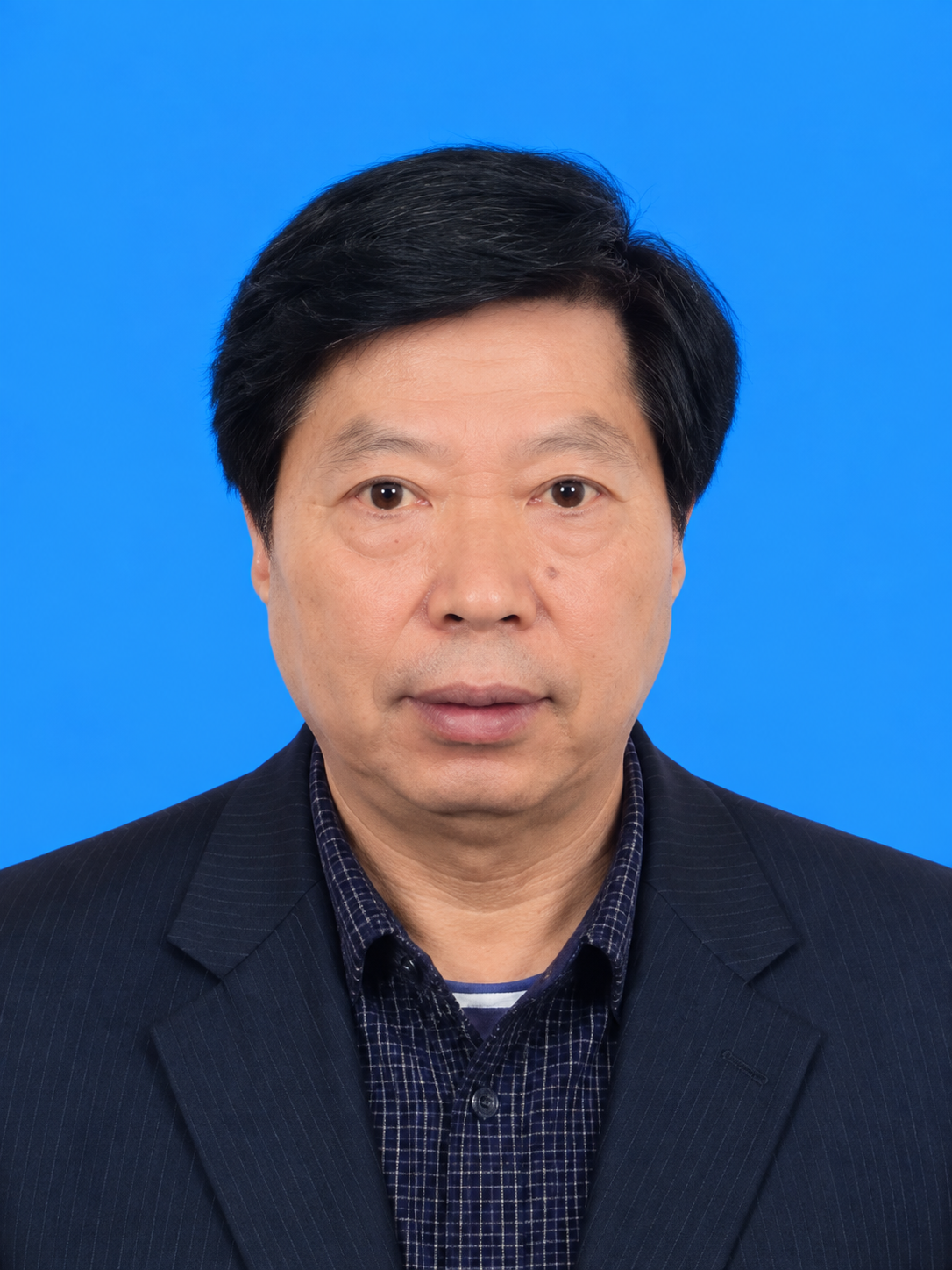 艺术名家——郑耀章先生